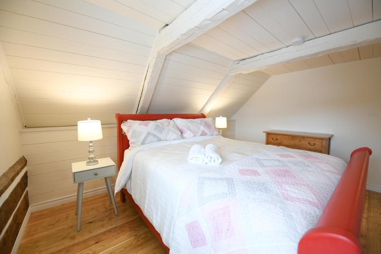 La Maison Bleue Saint-Ferreol-les-Neiges Esterno foto
